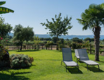 Authentiek landhuis nabij het meer van Bolsena met zwembad en grote tuin - thumbnail 5