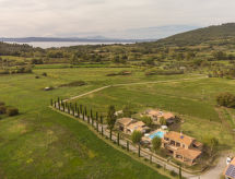 Appartement met open haard en whirlpool aan Lago di Bolsena - thumbnail 6