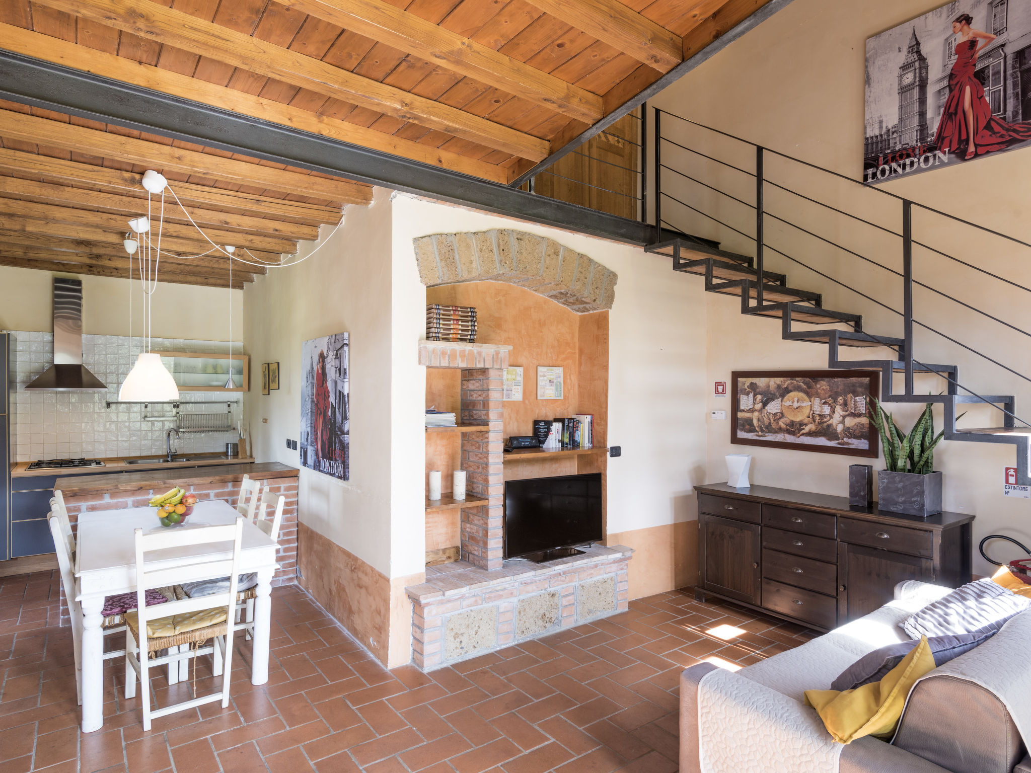 Podere La Cavallara - Inside