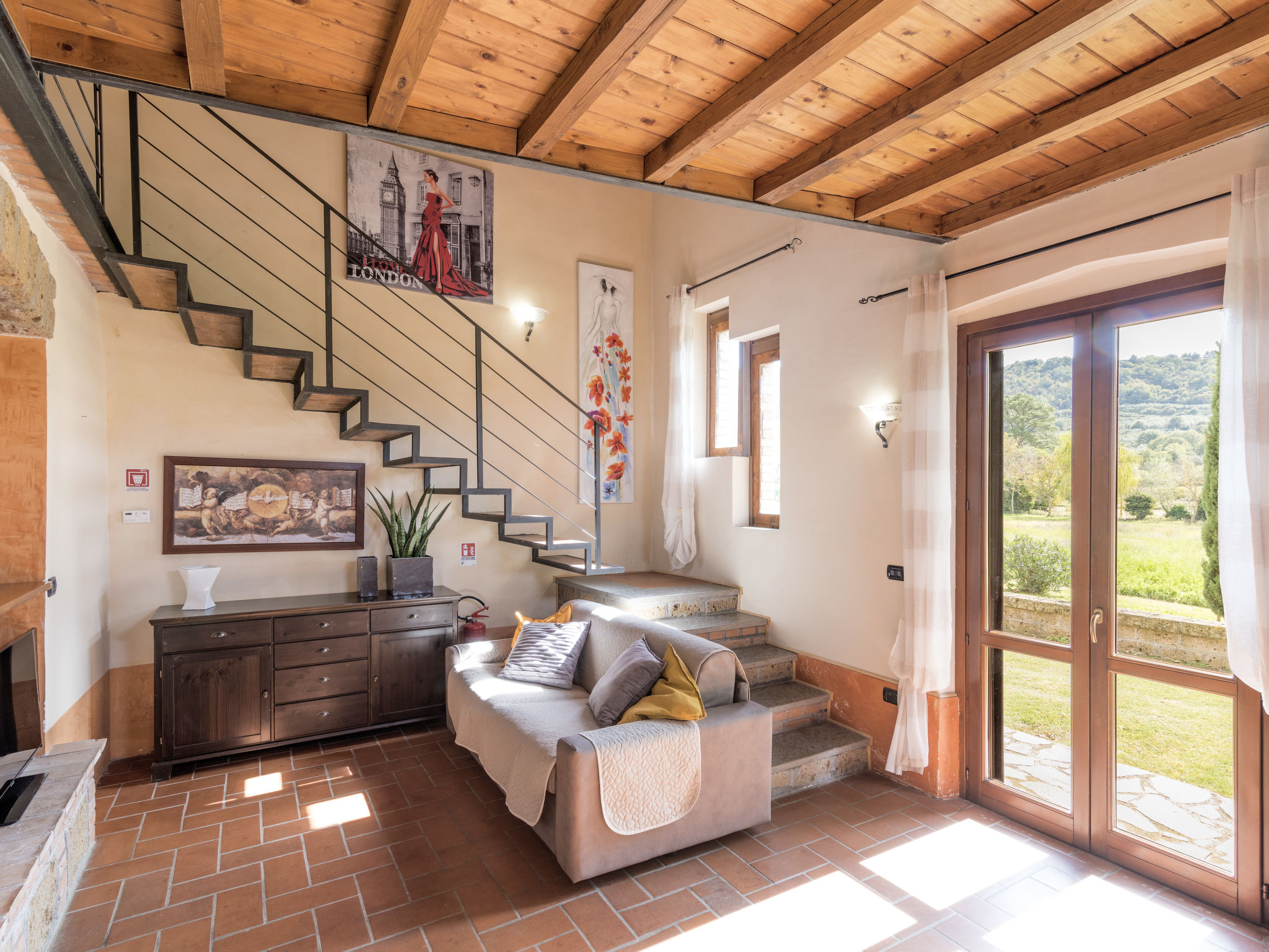 Podere La Cavallara - Inside