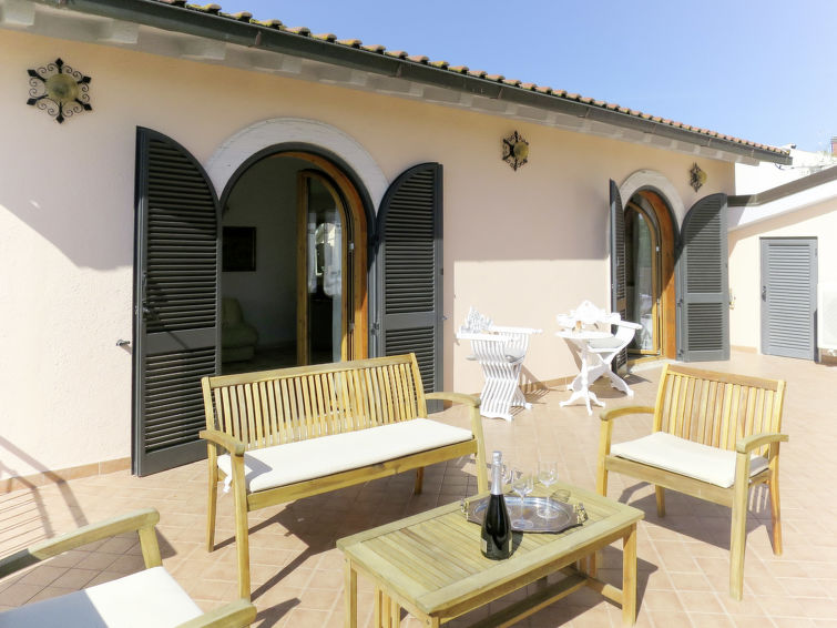 Image blog Why Marta, Lazio, Italy Is the Perfect Place for Families
