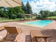 Vakantiehuis op 300 m van het strand bij Lago di Bolsena - thumbnail 4