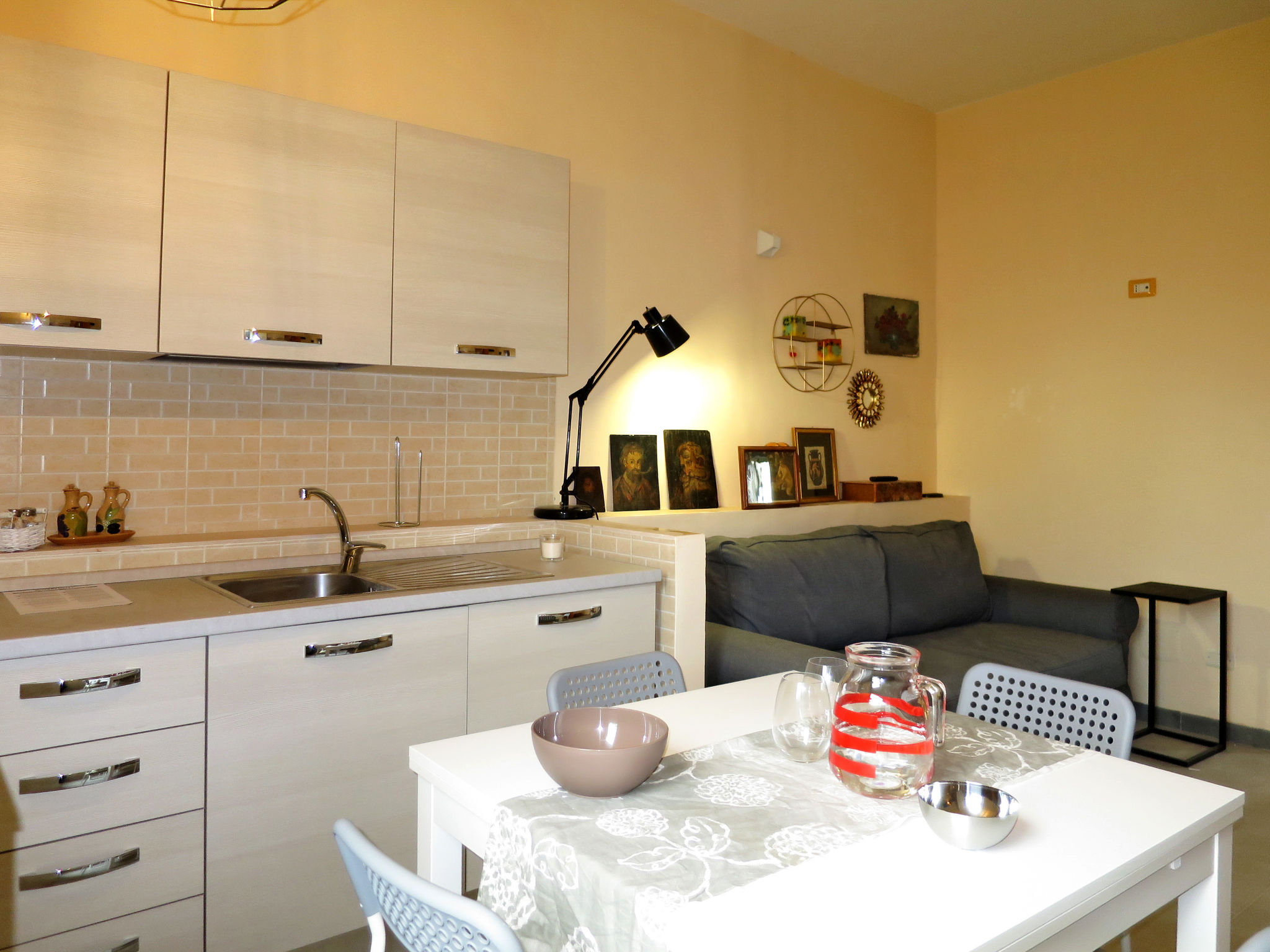 Kitchen / Dining Room