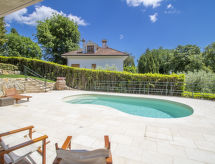 Villa Carolina: Ruime luxe villa met privézwembad bij Lago di Vico - thumbnail 2