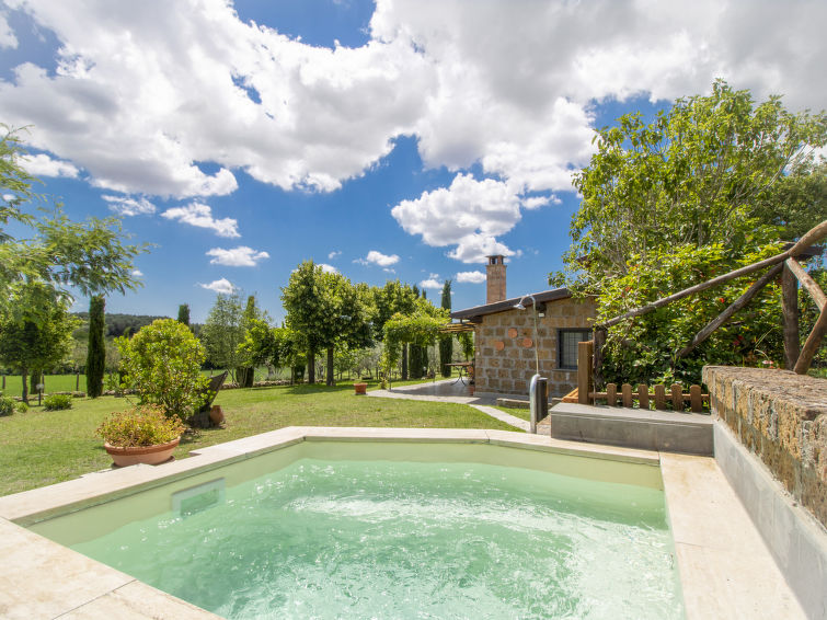 4-persoons vakantiehuis Il Casaletto bij Lago di Vico in Lago di Vico