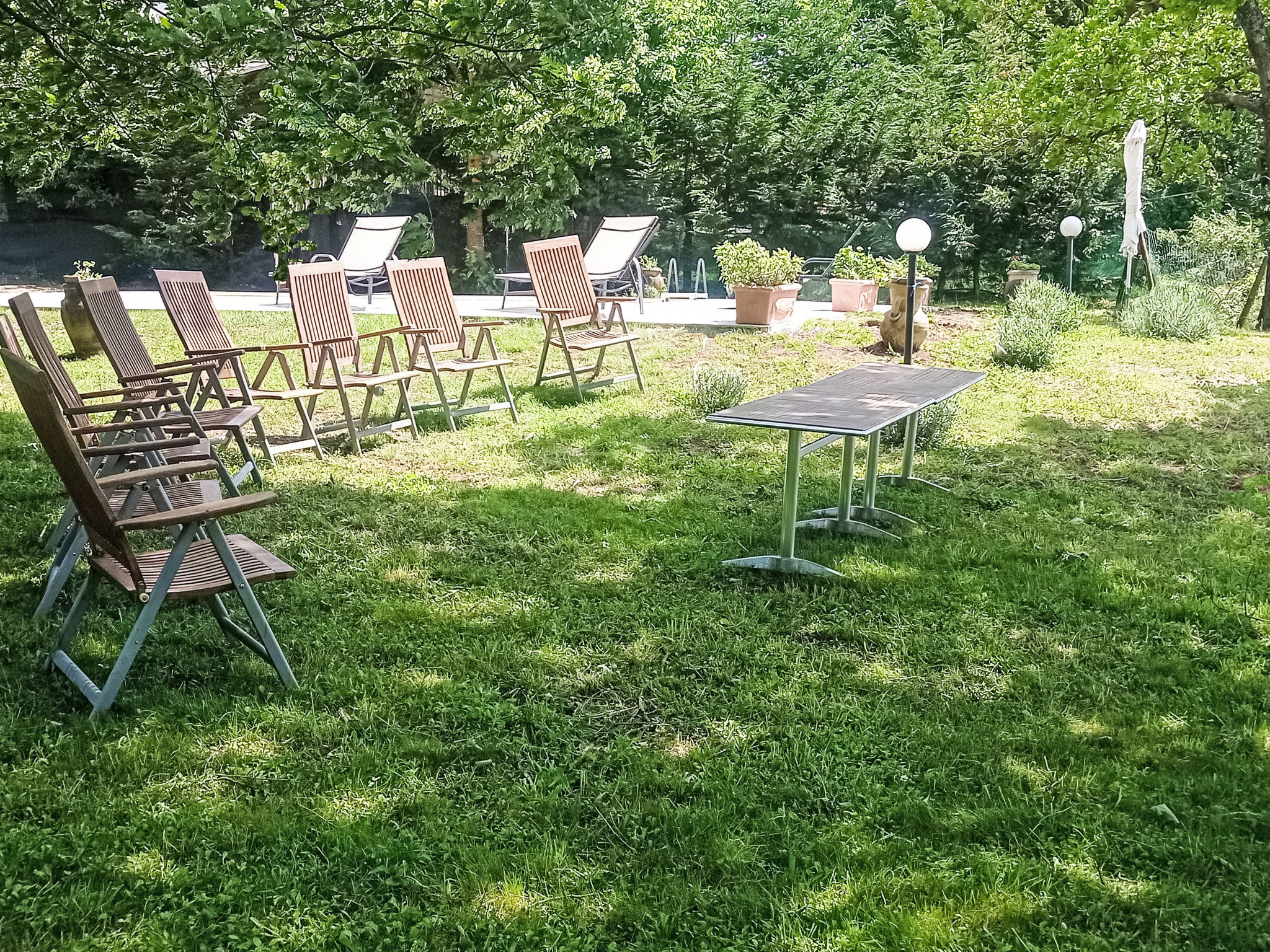 Villa auf dem Seehügel - Buiten