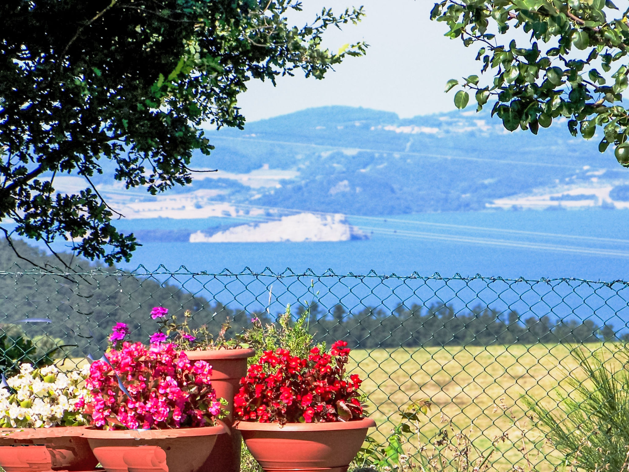 Villa auf dem Seehügel - Buiten