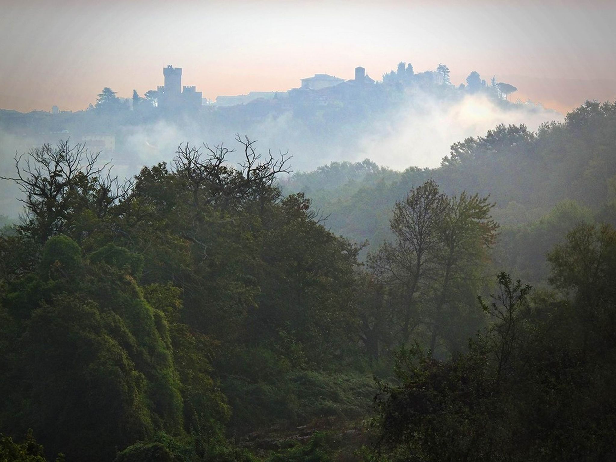 Sprookjesachtig verblijf in een 15e-eeuws kasteel met zwembad in Lazio - foto 20