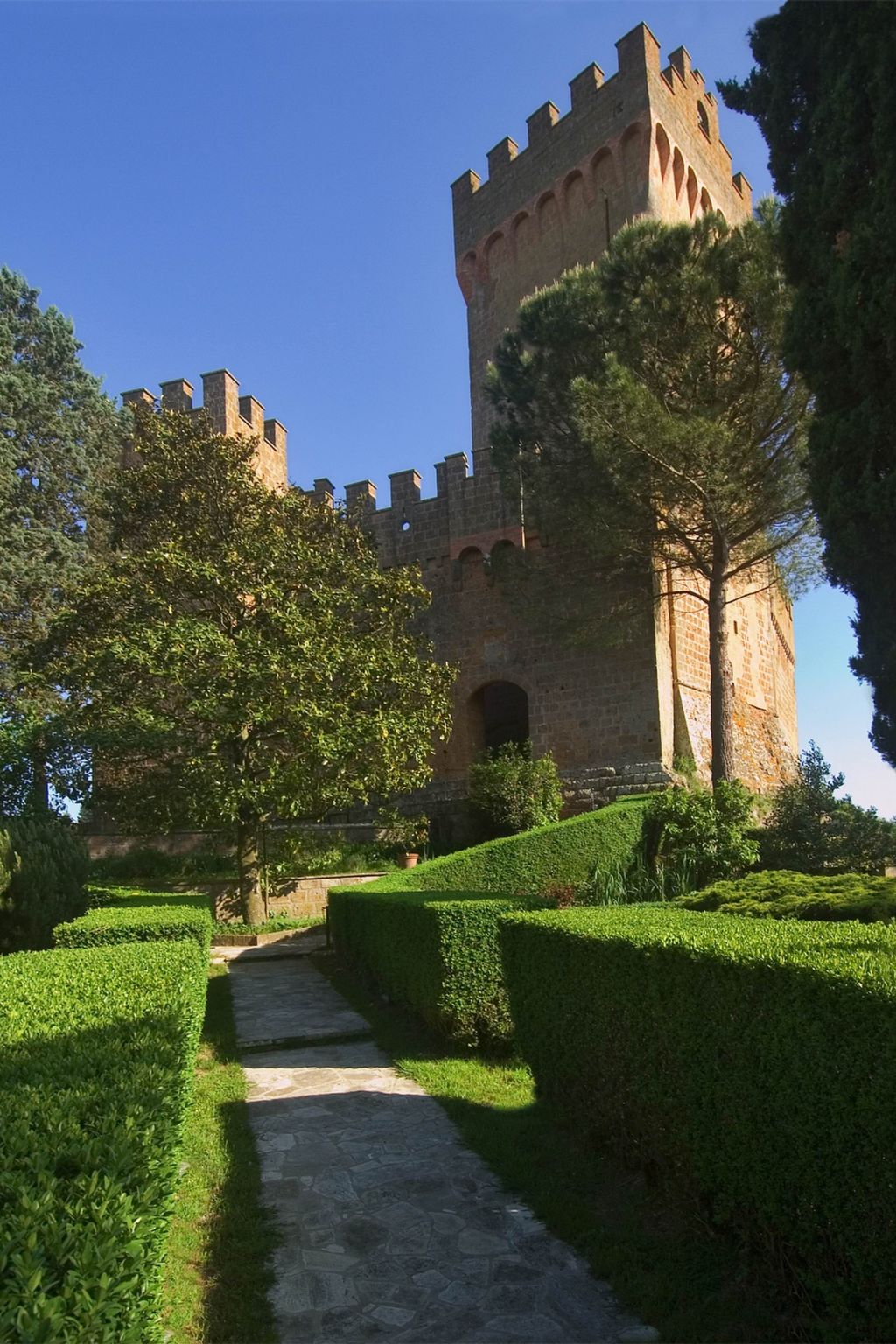 Romantische Unterkunft, in einem Schloss, mit Schwimmbad-Image-tags.info