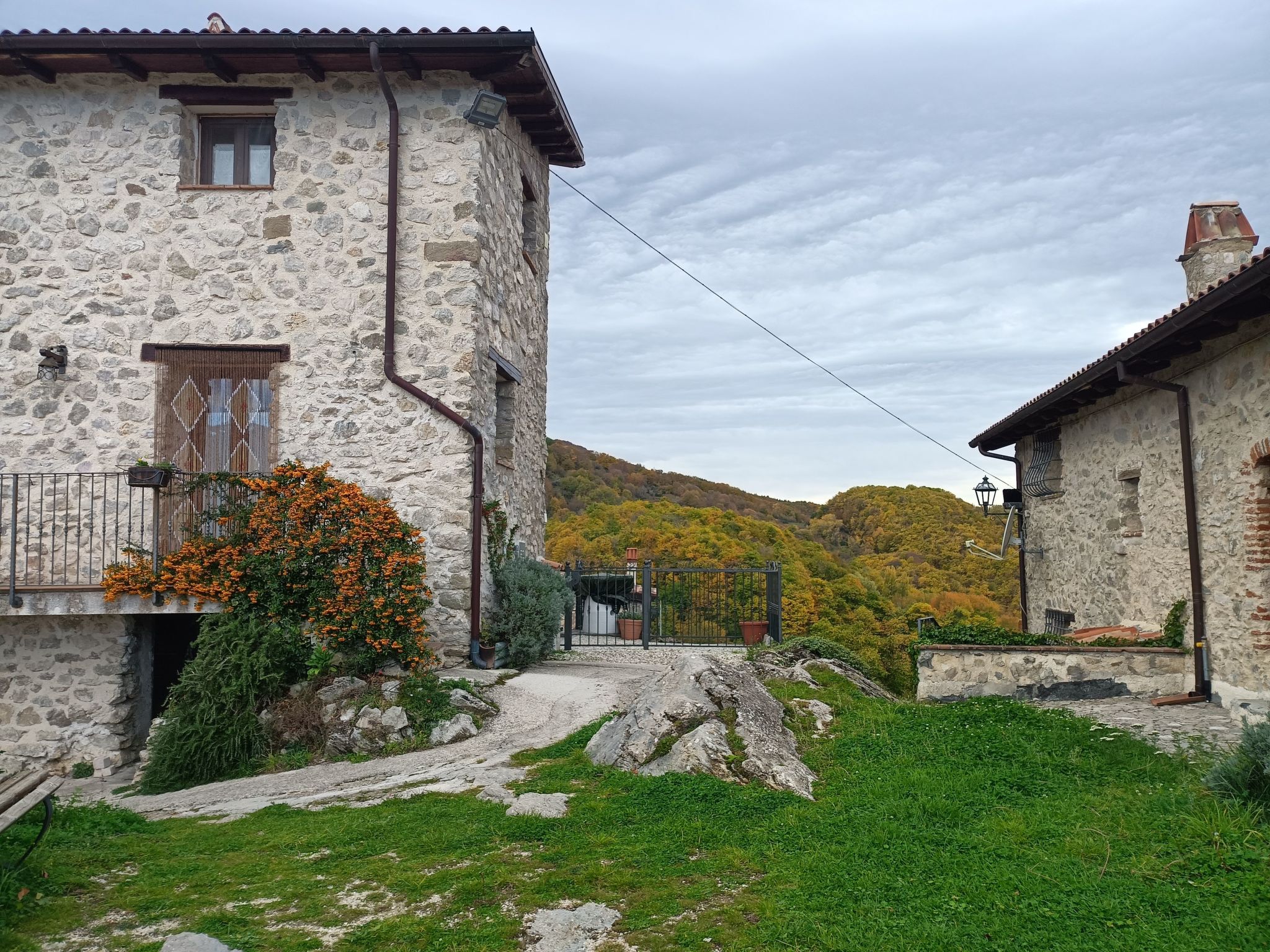 La Casa della Rocca für einen erholsamen Aufenthalt - Image 4