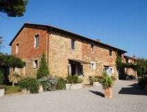 Wohnung in Castiglione Del Lago mit Grill, gemeinsamem Pool und Terrasse