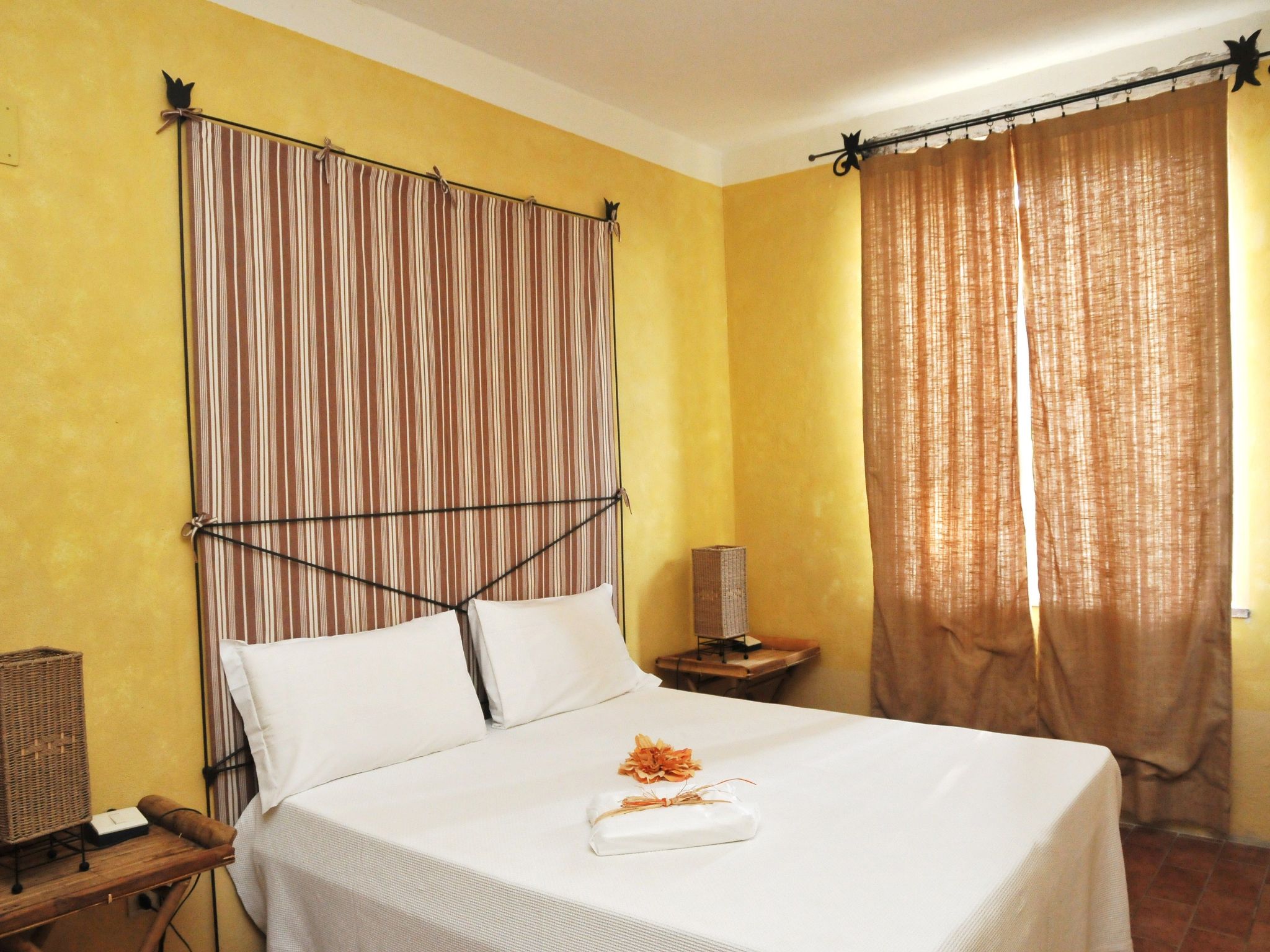 Wohnung in Castiglione Del Lago mit Grill, gemeinsamem Pool und Terrasse-Binnen