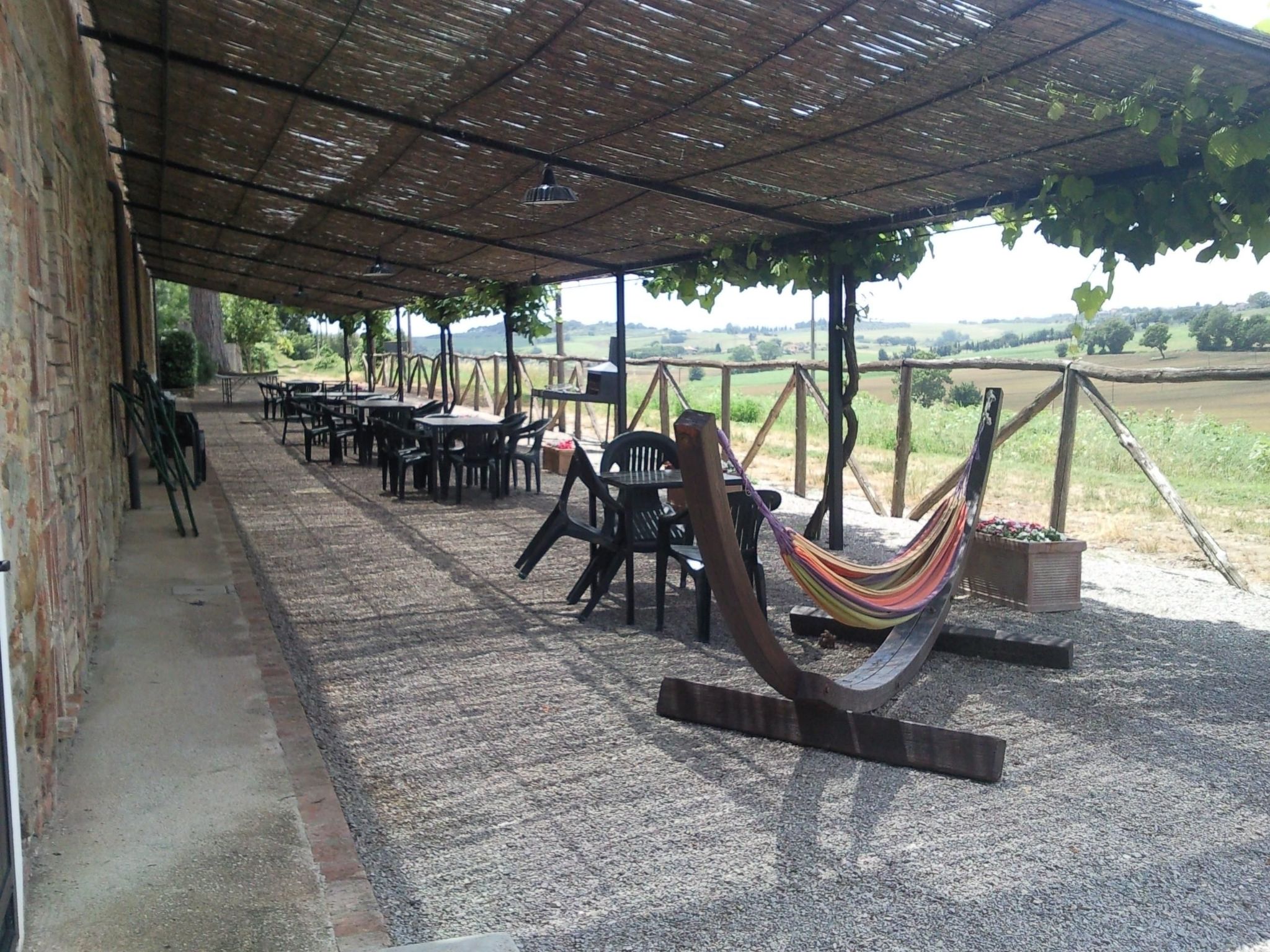 Wohnung in Castiglione Del Lago mit Grill, gemeinsamem Pool und Terrasse-Binnen