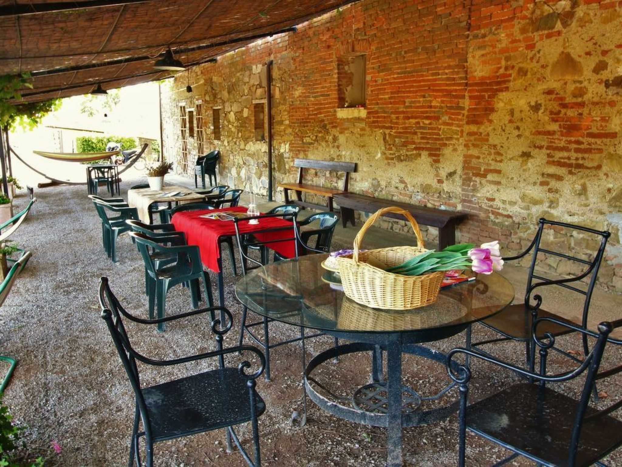 Appartement in Castiglione Del Lago mit Grill, Terrasse und gemeinsamem Pool