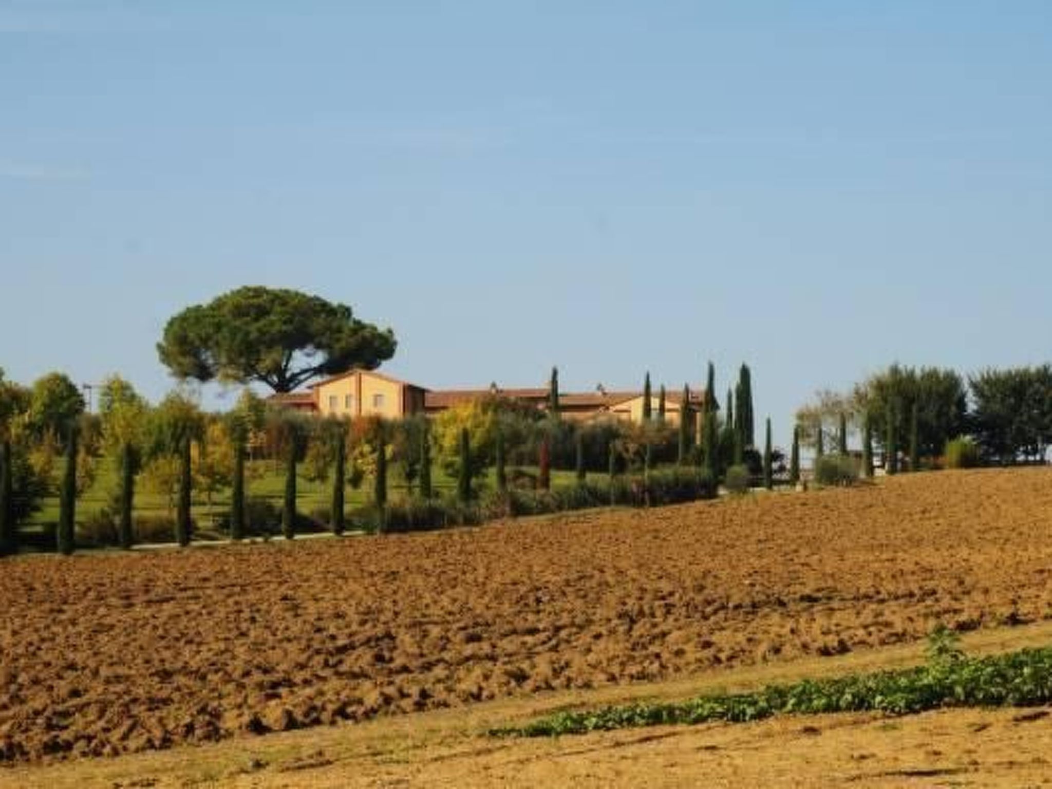 In Castiglione Del Lago mit Garten, Grill und Terrasse-Binnen