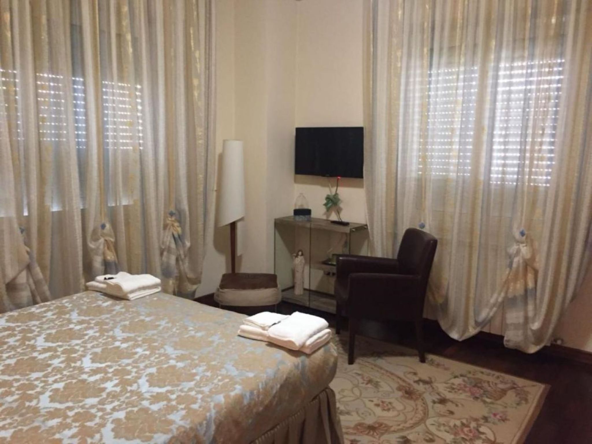 'Stella' mit Kamin-Drinnen