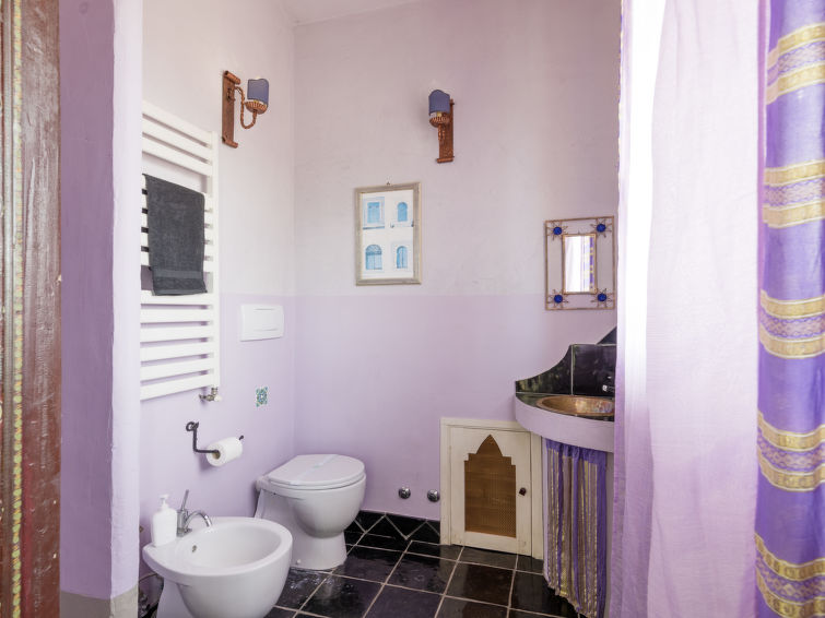 Bathroom / Wellness