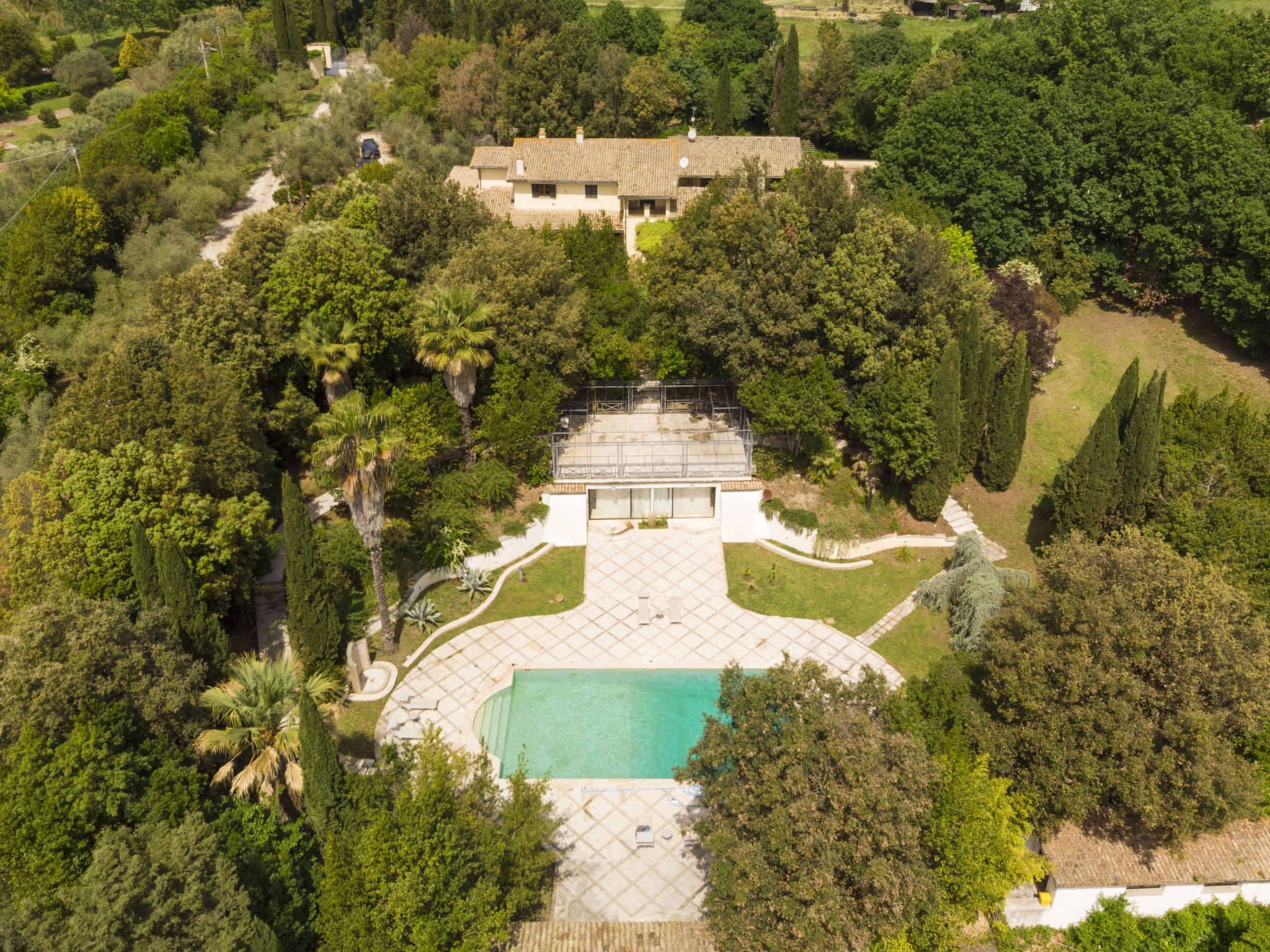 Luxury Villas near Rome