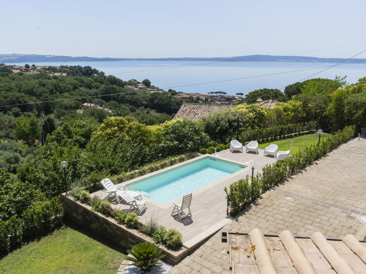 Search and Stay destination Trevignano Romano, Lazio - Italy from AU$ 1,037. Villa Bougainvillea