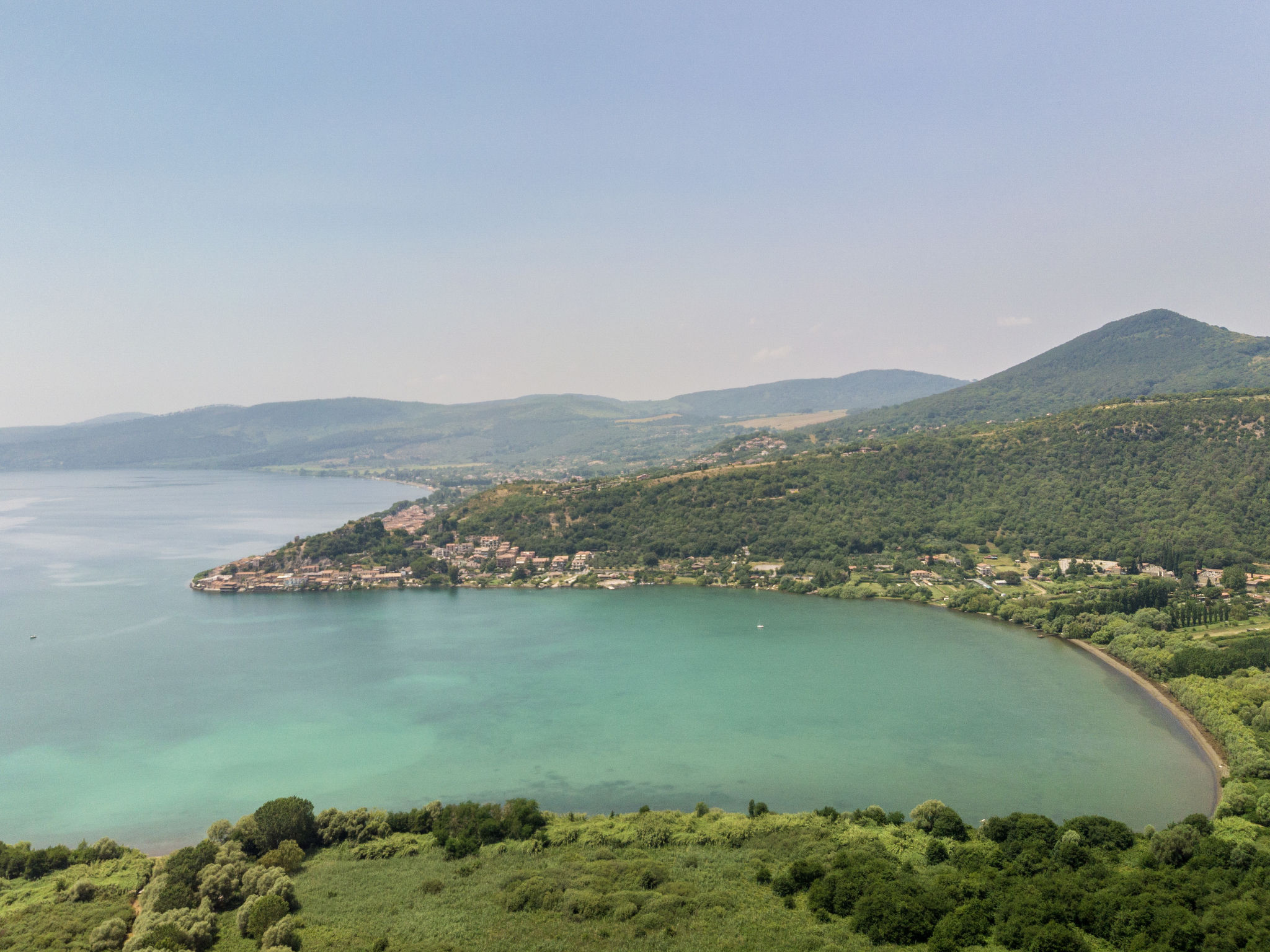 Ferienvilla mit Garten, Grill und Terrasse-Umgebung