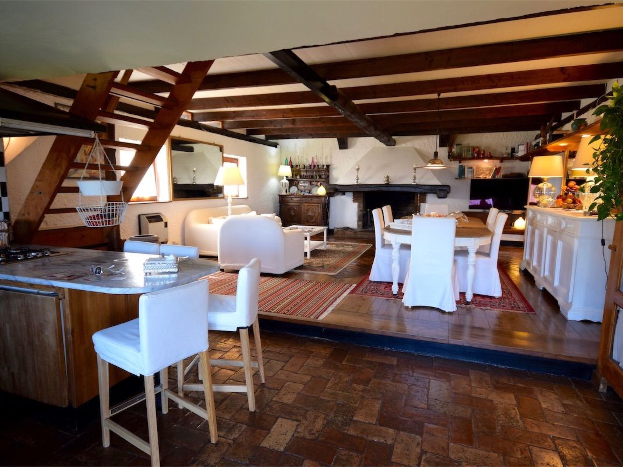 Ferienvilla mit Garten, Grill und Terrasse-Image-tags.info