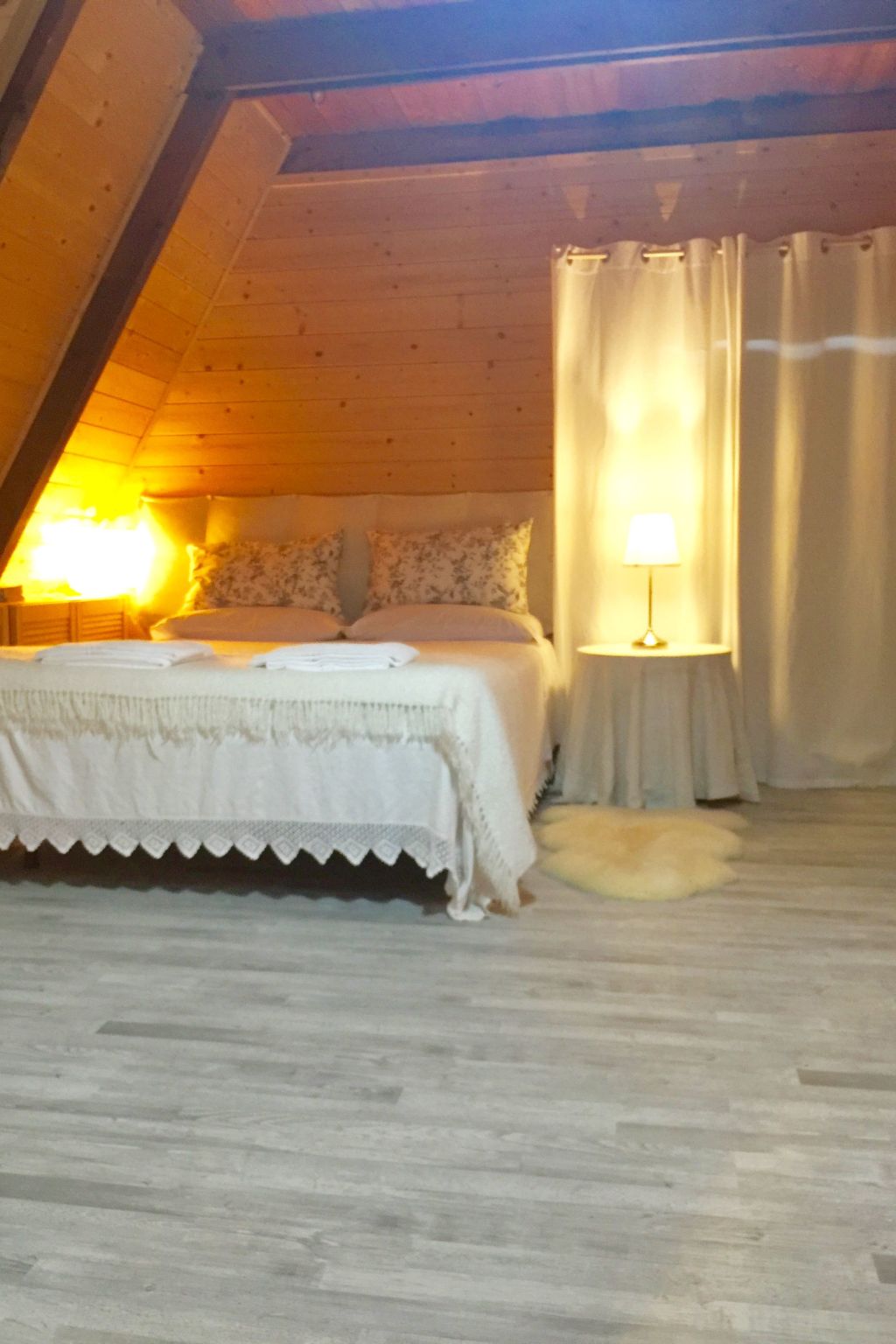 Ferienvilla mit Garten, Grill und Terrasse-Image-tags.info