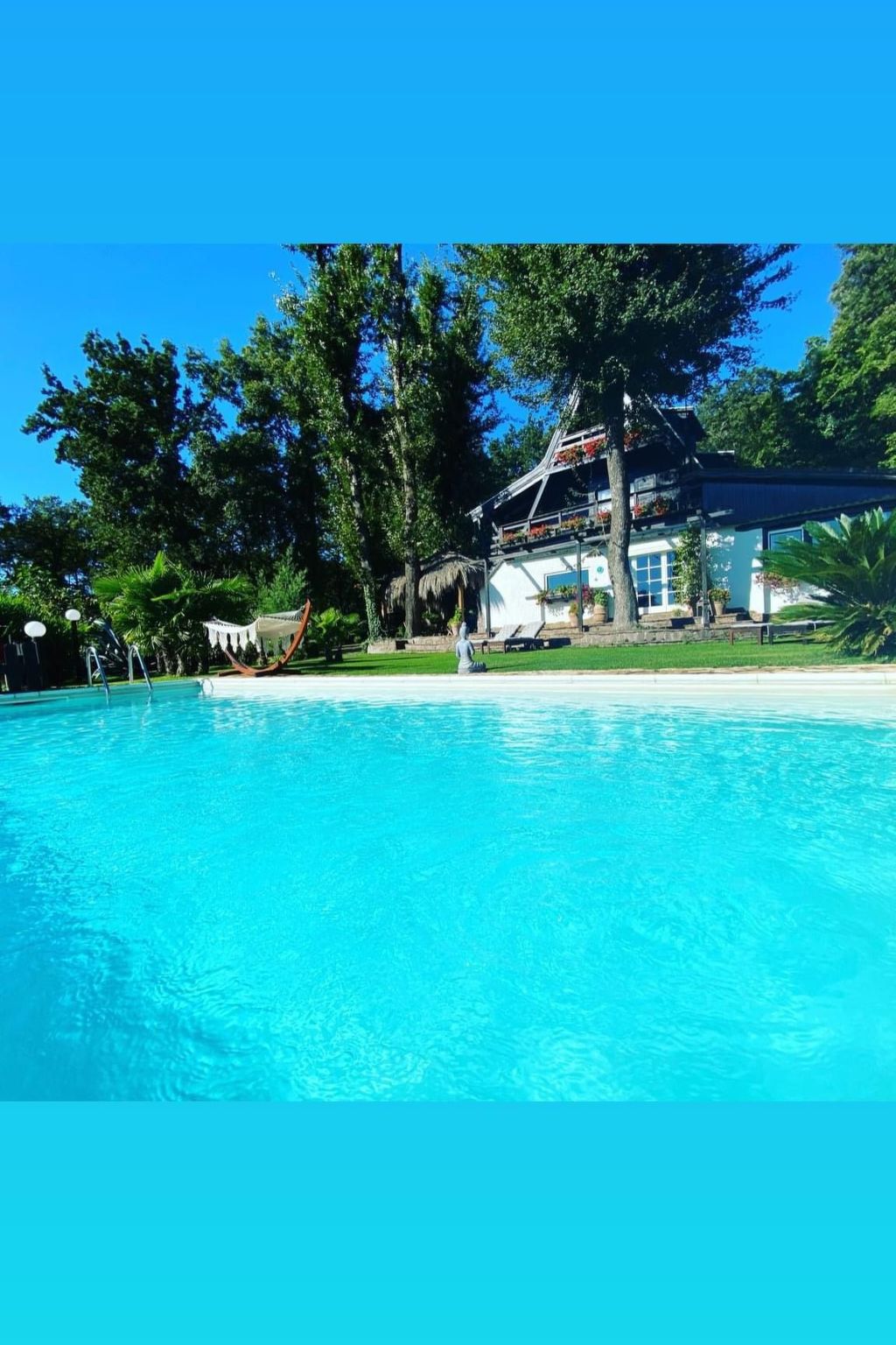 Ferienvilla mit Garten, Grill und Terrasse-Draußen