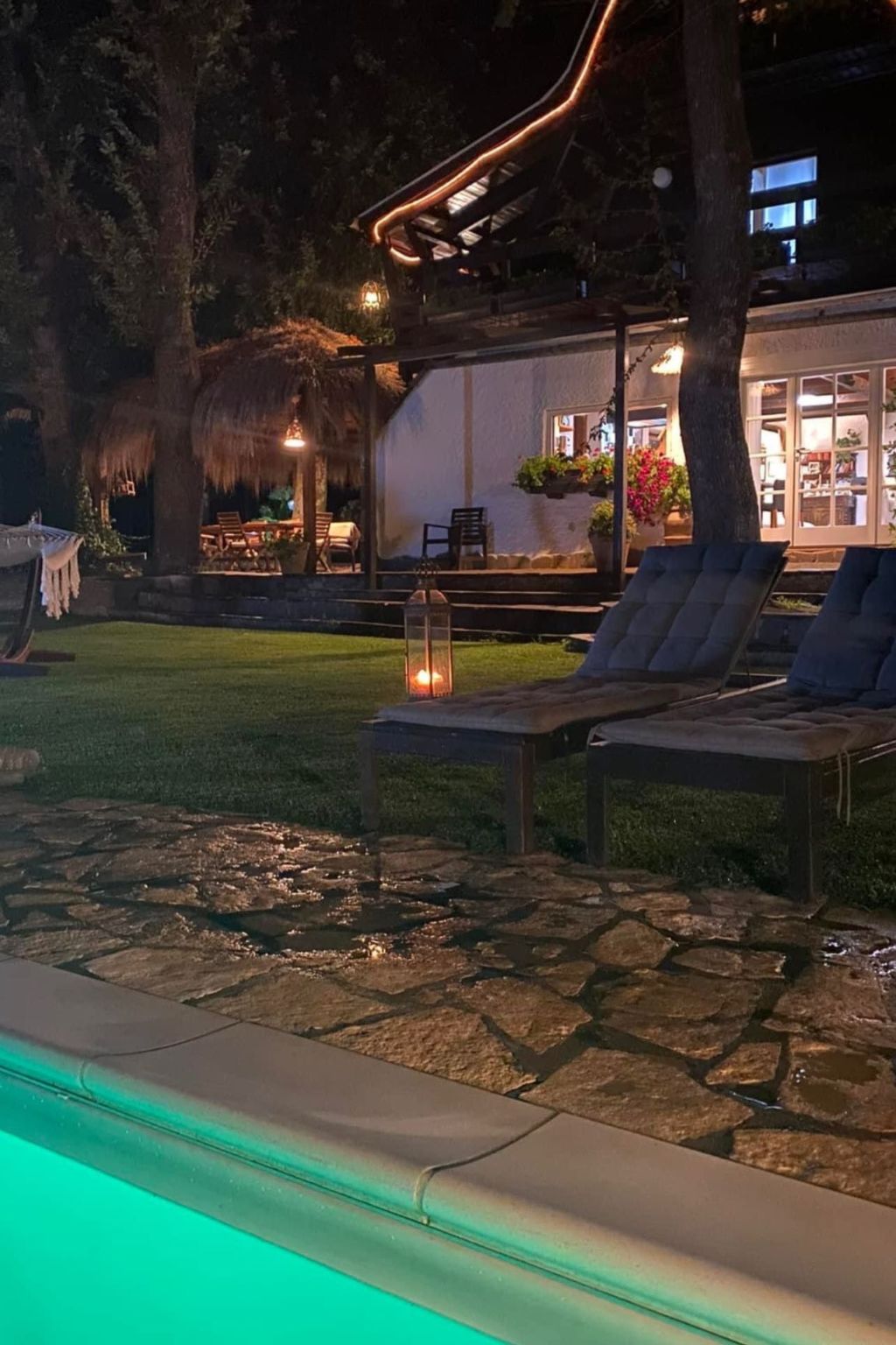 Ferienvilla mit Garten, Grill und Terrasse-Image-tags.info