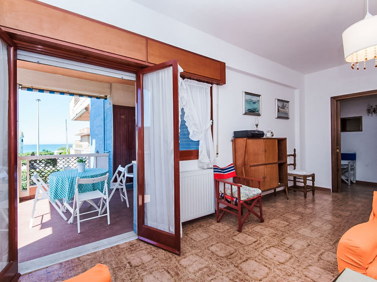 Search and Stay destination Torvaianica, Lazio - Italy from AU$ 232. Giuliana