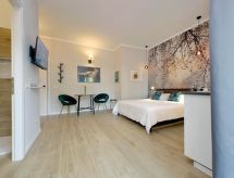 Rome Aurelia Terrace close to St Peter's Square Free Parking and Pool