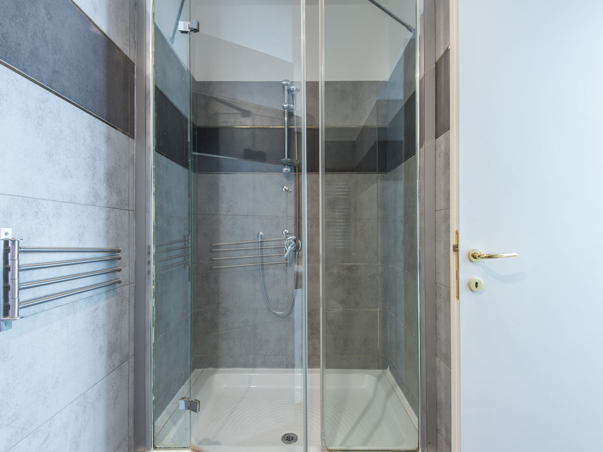 Kunstzinnig verblijf in Flaminio, Rome: 2 slaapkamers vlakbij MAXXI - foto 18
