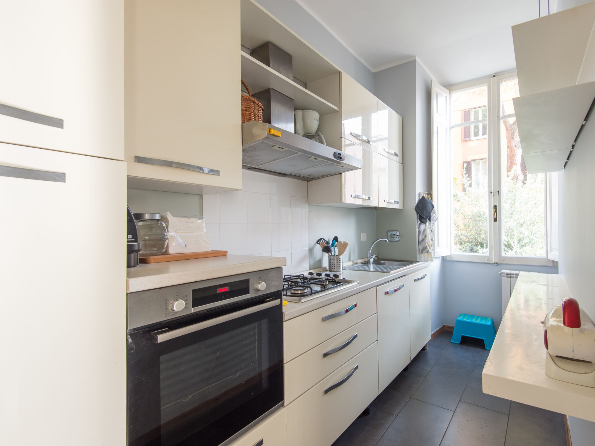 Kunstzinnig verblijf in Flaminio, Rome: 2 slaapkamers vlakbij MAXXI - foto 11