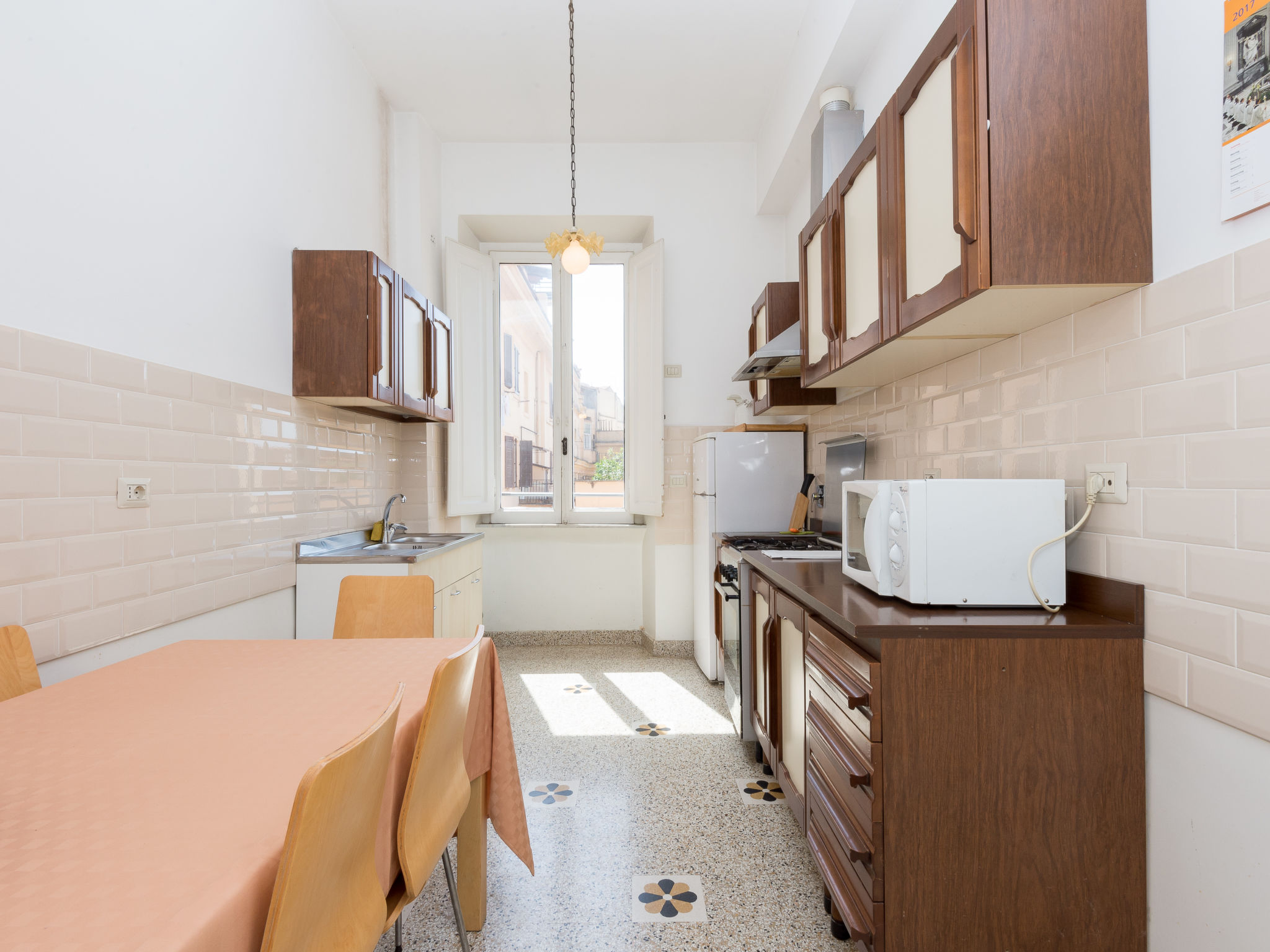 Appartement Angelico – Cuisine et coin repas, photo 11 sur 19