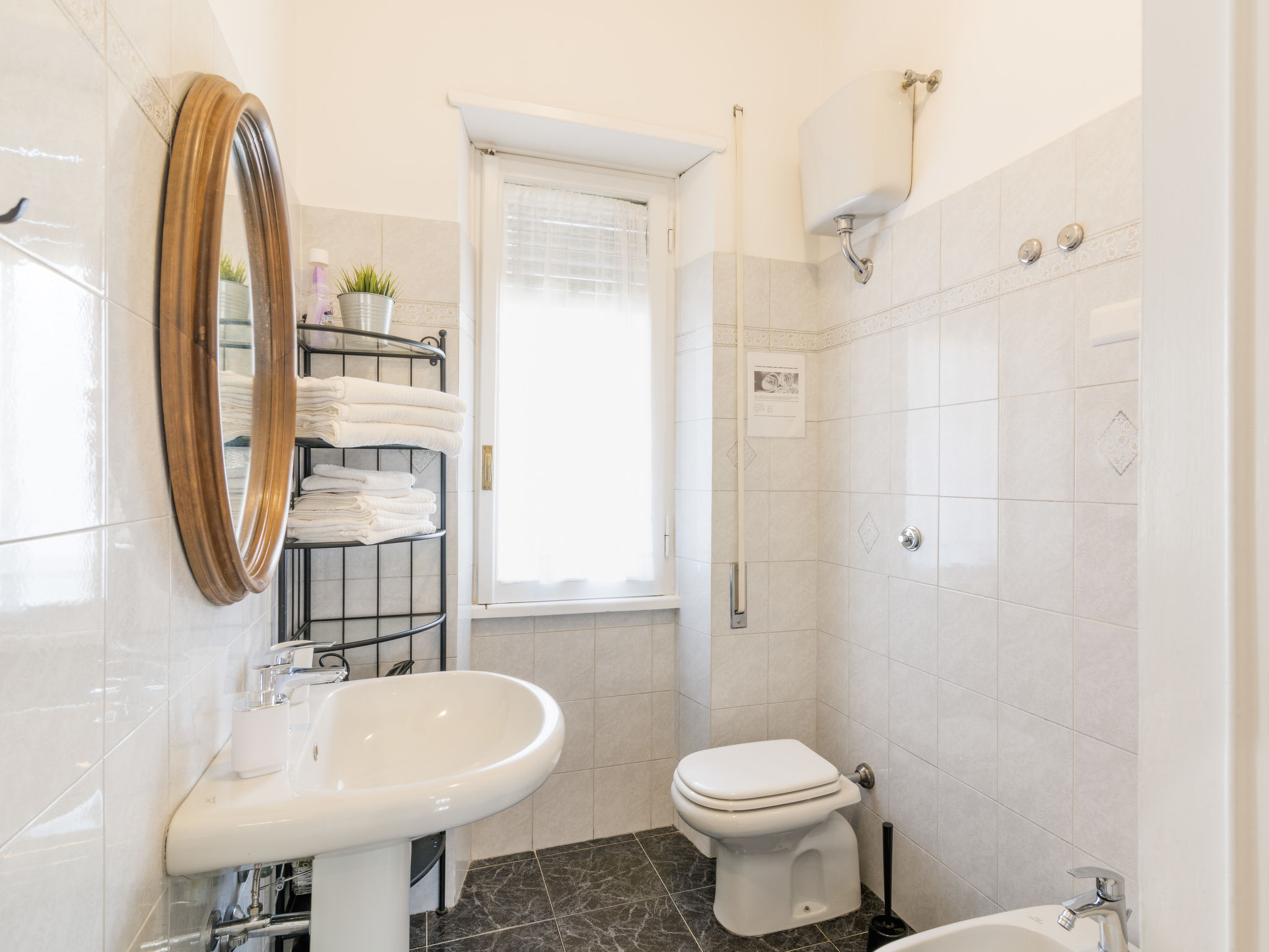 Appartement Appartamento Renato Roma Musei Vaticani – Salle de bains, photo 16 sur 20