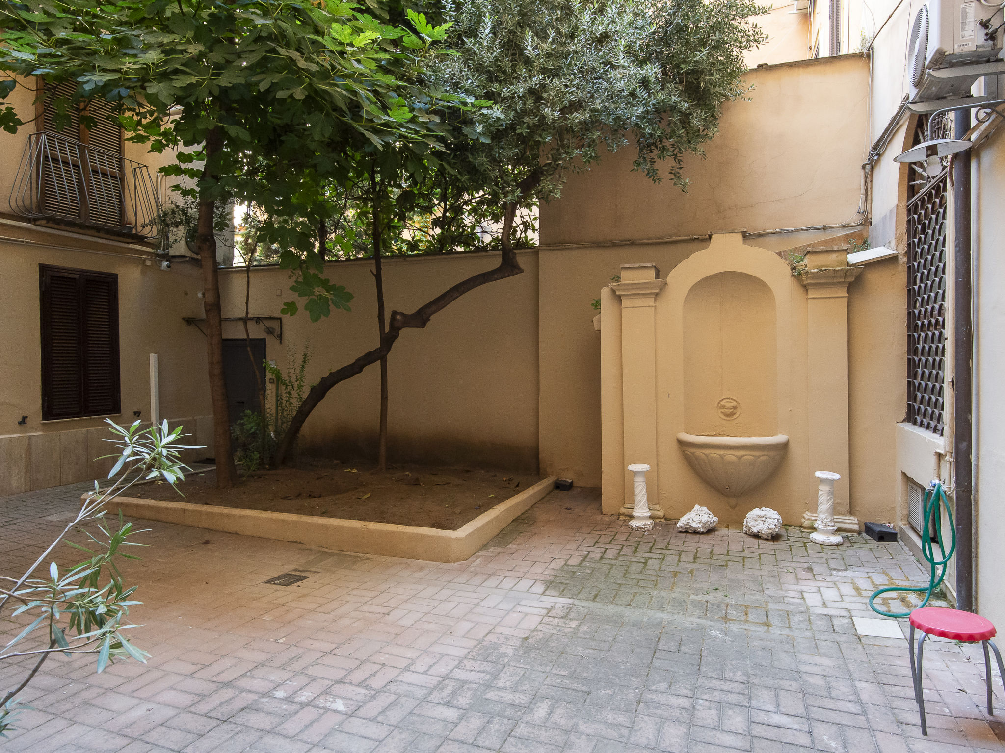 Il Nido: sfeervol appartement voor 6 in historisch hart van Rome - foto 4