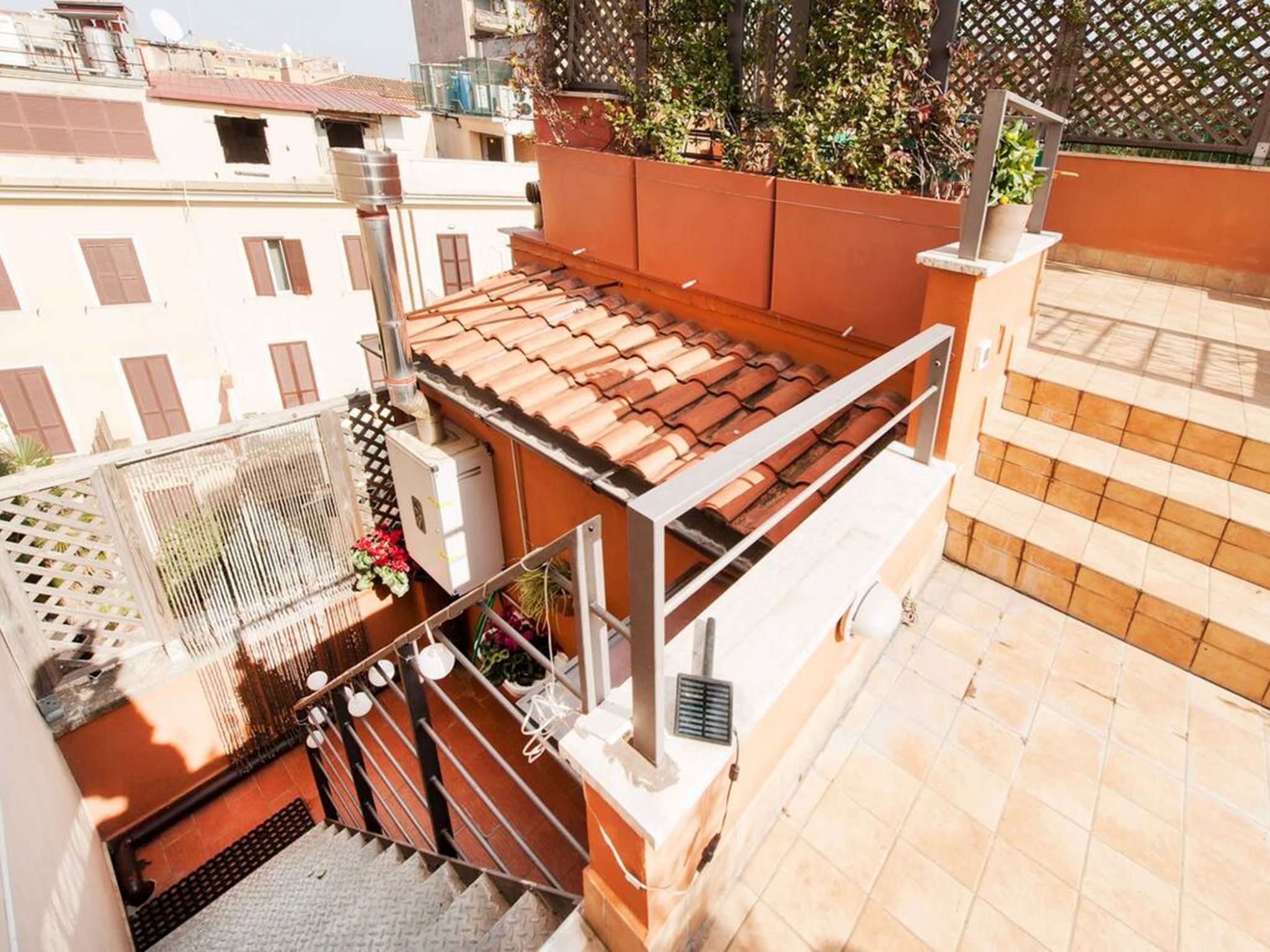 La Terrazza: Jouw intieme dakterras in het hart van historisch Rome - foto 13