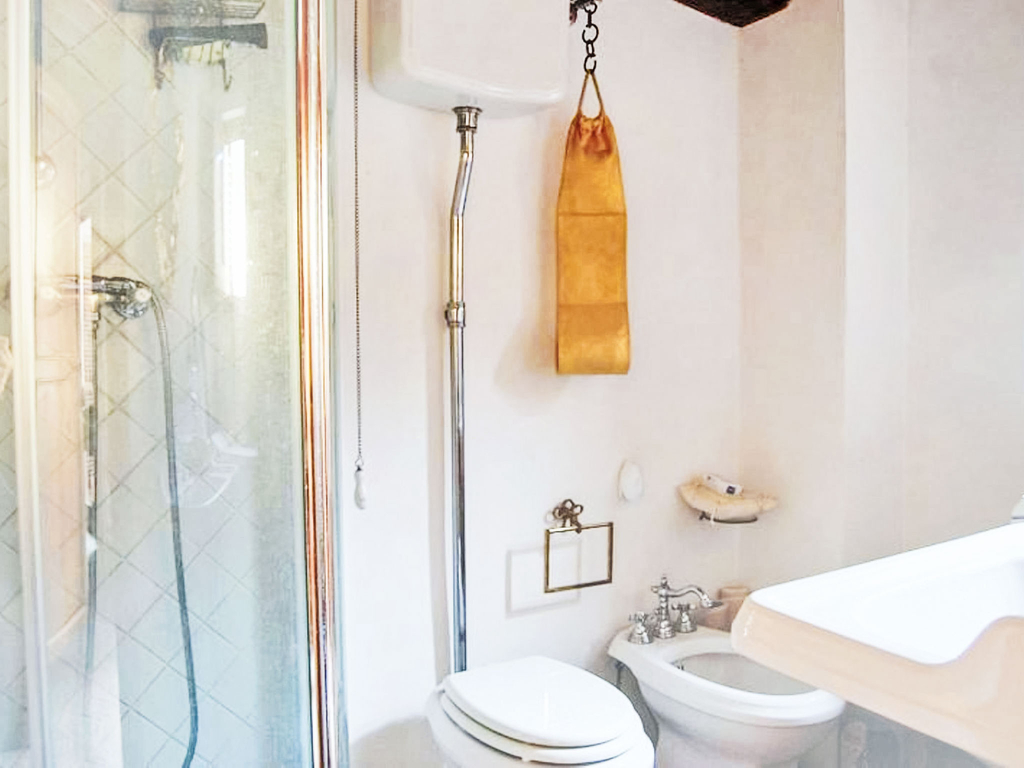 Charmant appartement met terras in het hart van Rome, vlakbij Piazza di Spagna - foto 13