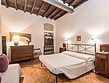 Authentiek appartement aan Piazza Navona in hartje Rome - thumbnail 3