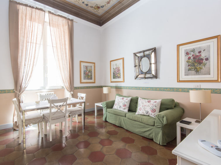 Ruim historisch appartement in het hart van Roma Centro Storico in Rome: Historical City Center