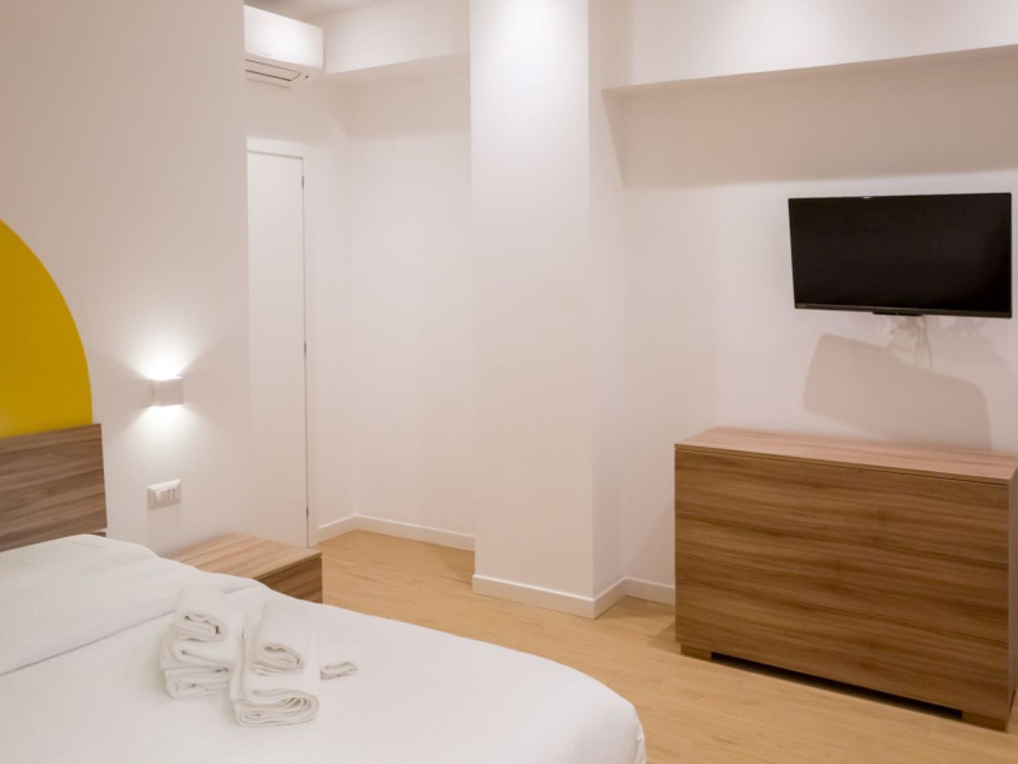 ZimmerWohnung - Casa A — view 1 of 12