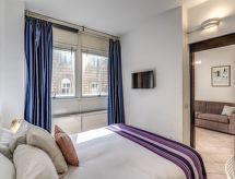 Compact romantisch appartement met WiFi in hartje Rome - thumbnail 1