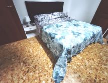 Ruim appartement met tuin in het hart van Rome - thumbnail 6