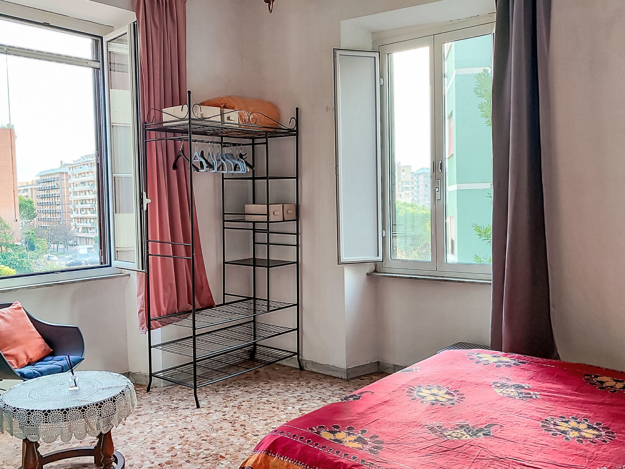 Mit privatem Balkon