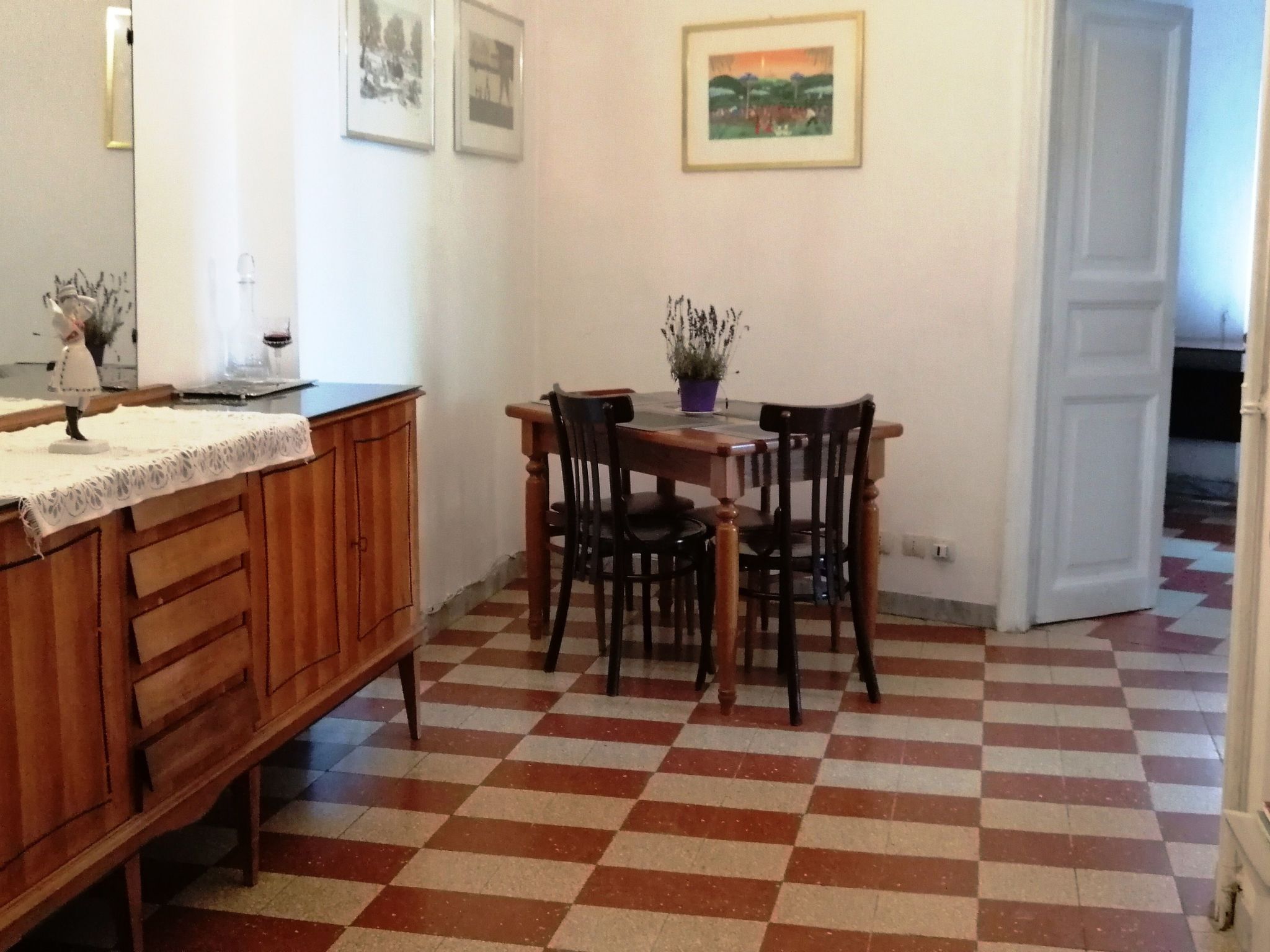 Mit privatem Balkon-Binnen