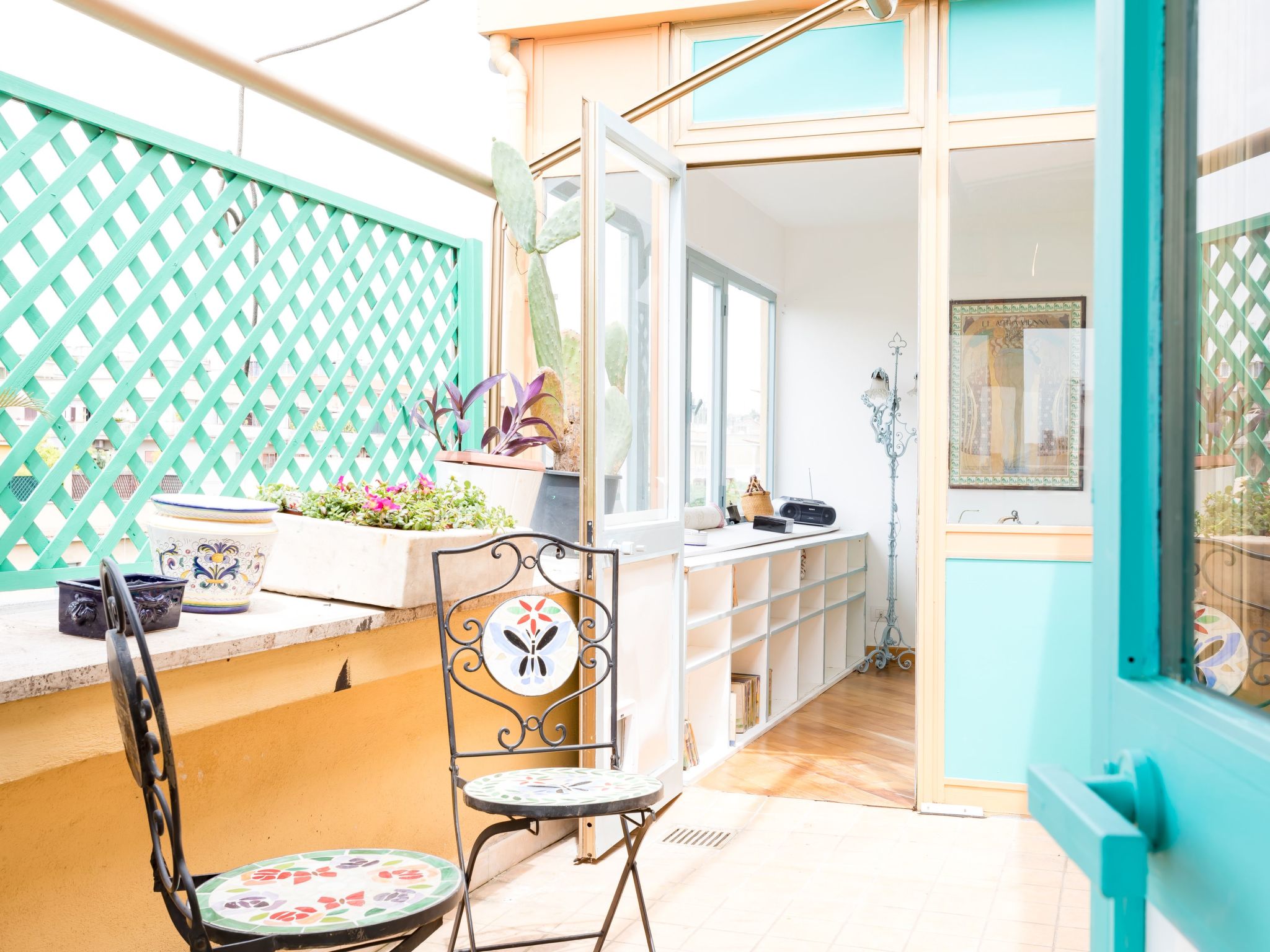 Rom Dachgeschoss mit Terrasse-Inside