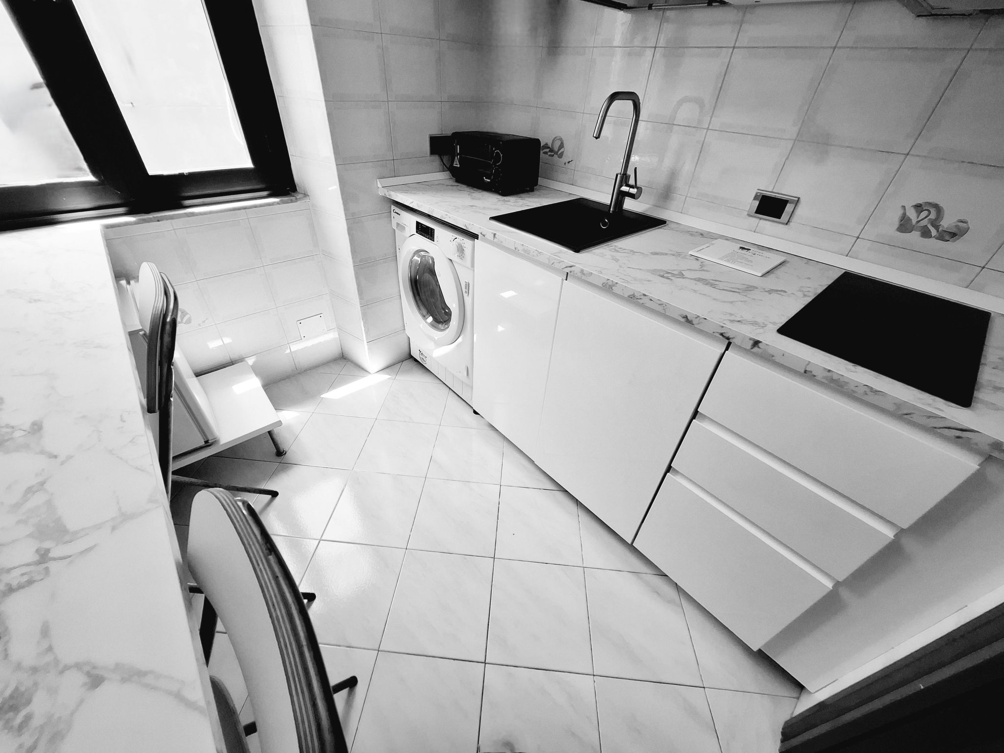 'Rhome Sweet Rhome-Binnen