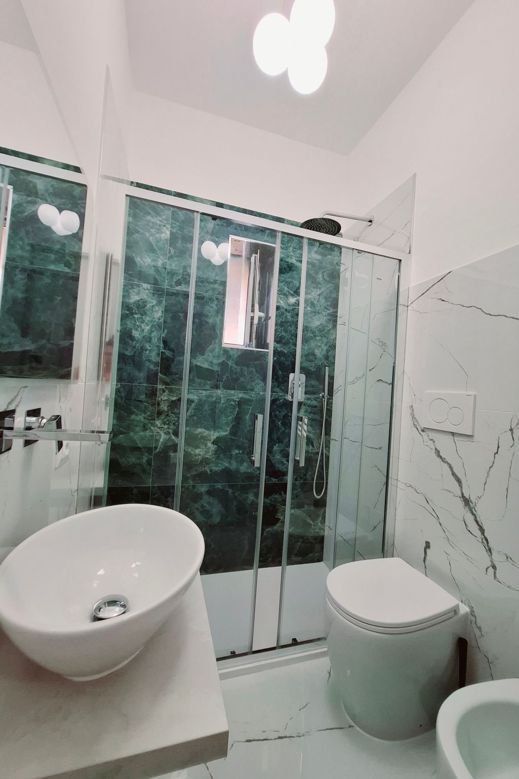 'Rhome Sweet Rhome-Binnen