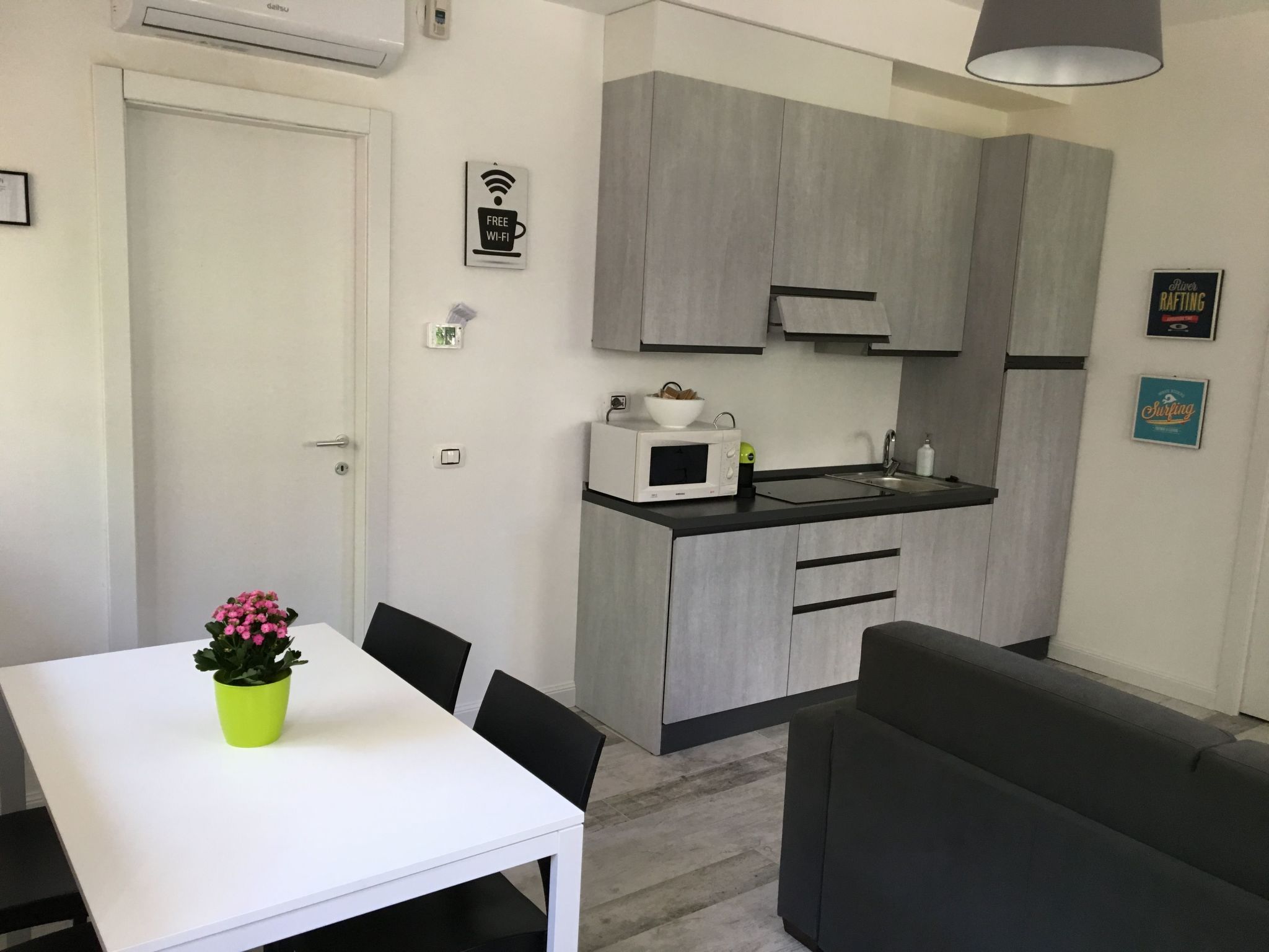 'Metropolitan Oasis-Image-tags.info