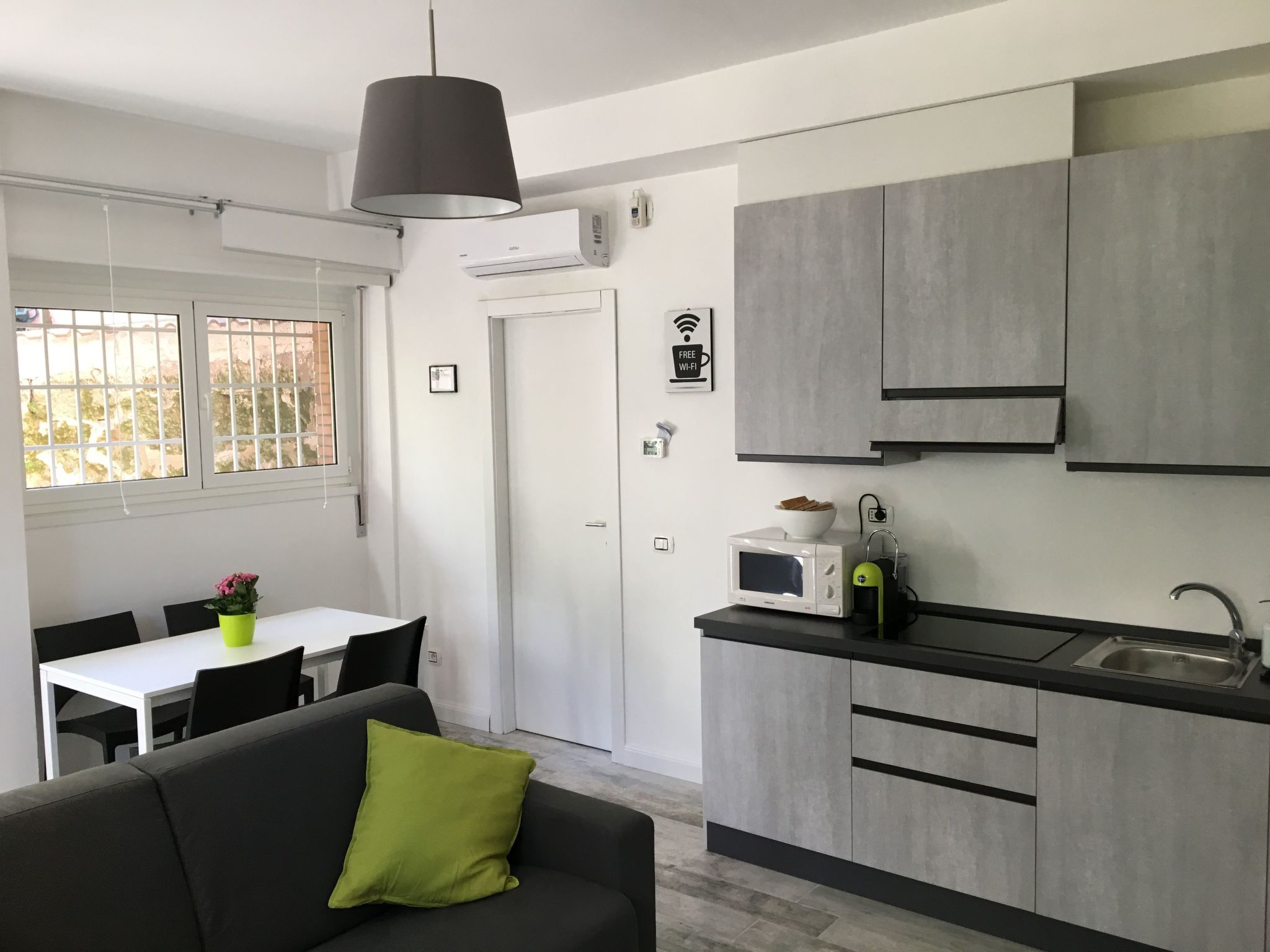 'Metropolitan Oasis-Image-tags.info