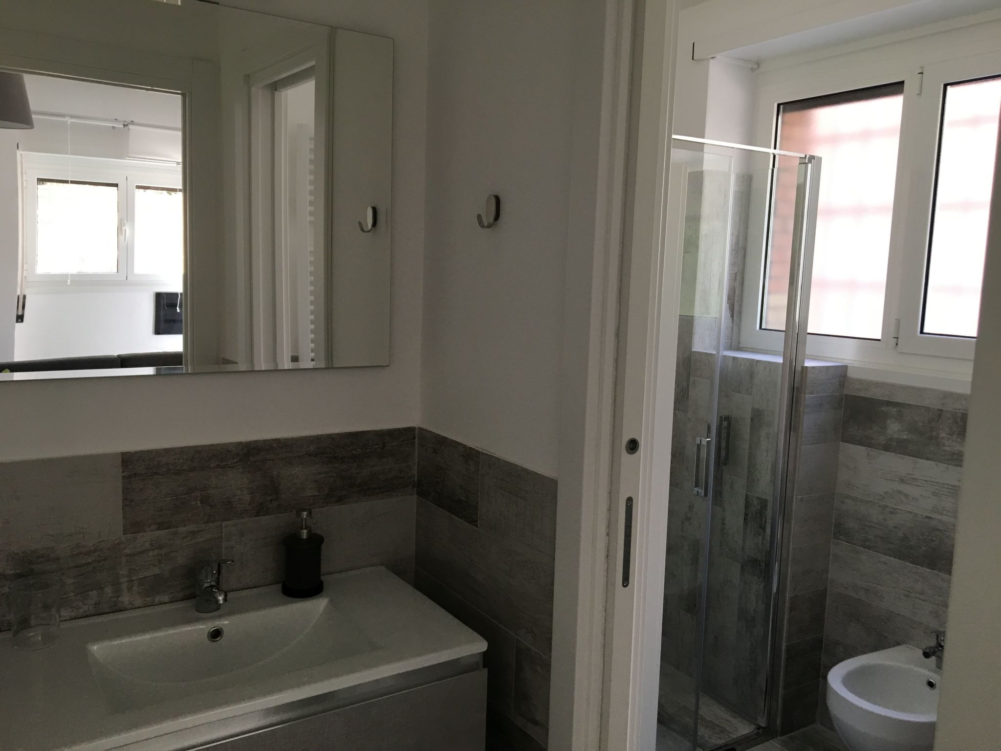 'Metropolitan Oasis-Image-tags.info